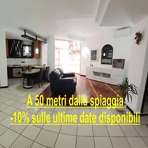 https://clodia-beach-one.hotelinveneto.com