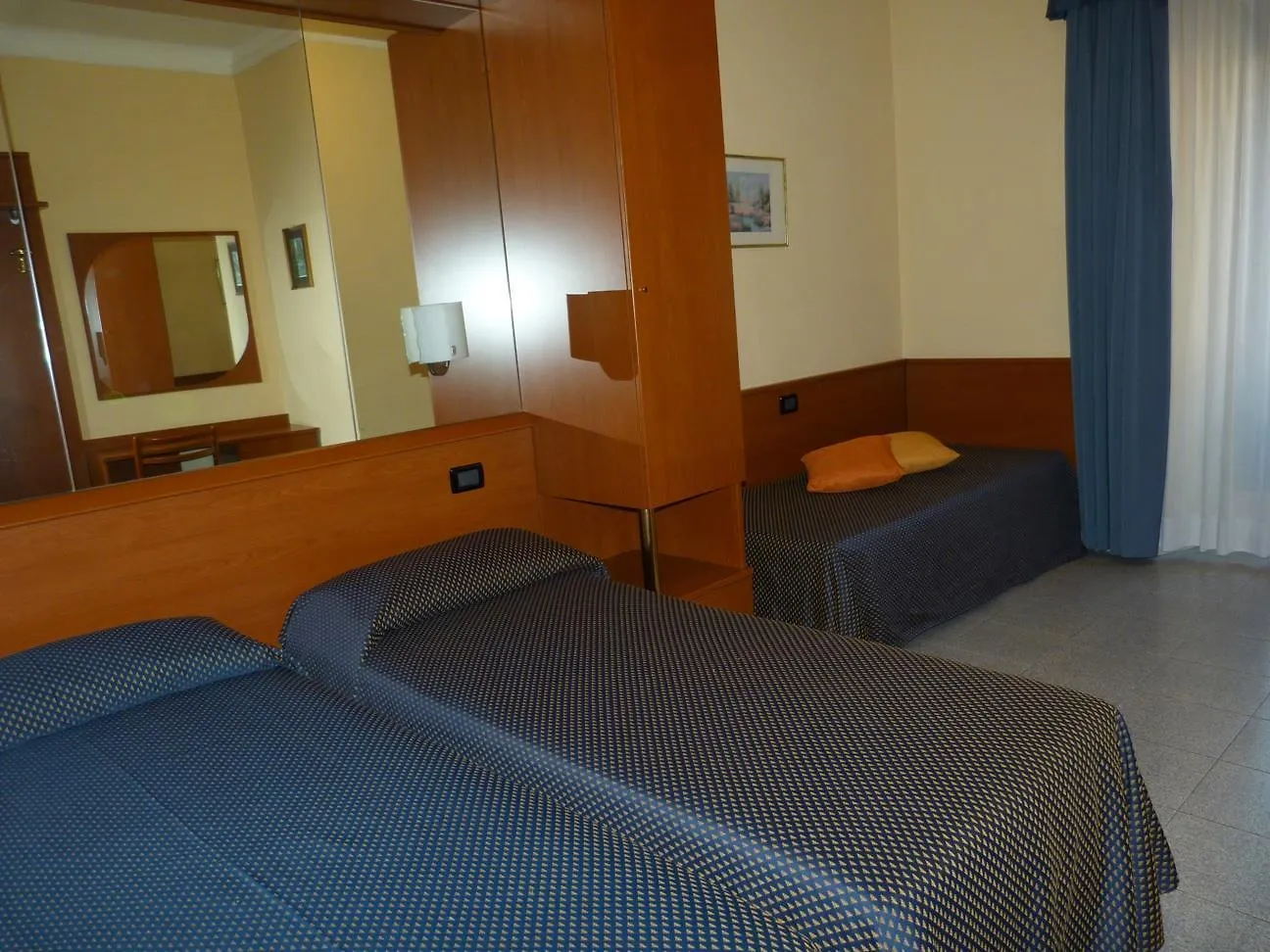 Hotel Aurora Milan 0*,
